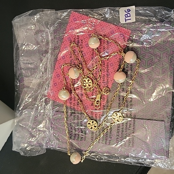 Consign with Pretty Peacock 🦚 - Picture 17 of 17